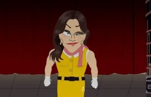 Закрыли глаза на кадык: экс-футболист вошел в сотню самых "горячих" женщин Австралии по версии Maxim