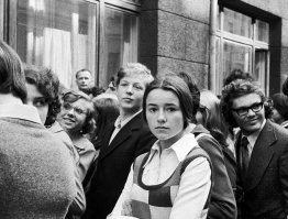 Моя любимая черно-белая фотография
Называется "Взгляд". Автора не помню