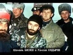 Чечен? Отпустят, ещё и "Хероя" дадут.
У нас же "герой, генерал и академик" корешился с Басаевым, так ему с папой за это Героев России потом присвоили.