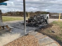 А где у Форда крыша? Она же железная