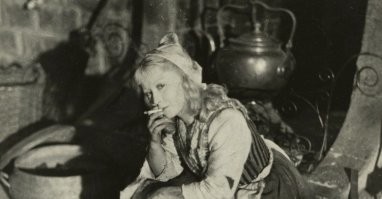 35 закулисных фотографий со съёмок знаменитых фильмов
