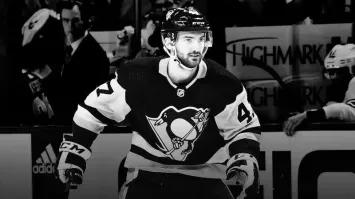 Зарезал намеренно: появились доказательства того, что 29-летний хоккеист погиб от наезда коньком не случайно