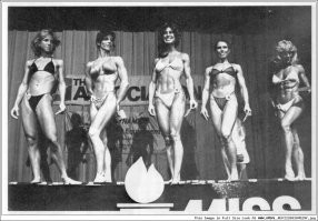 Просто для сравнения, как выглядел женский бодибилдинг во времена Шварцнеггера.