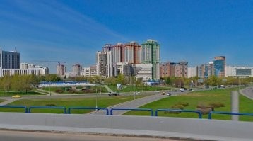 С какого перепуга это Ленинский проспект? Это вид С Ленинского проспекта на проспект Вернадского в сторону м. Юго-Западная.