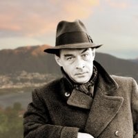 Erich Maria Remarque, при рождении Эрих Пауль Ремарк