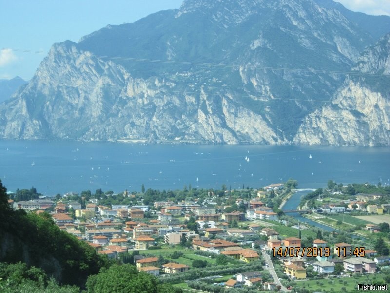 Озеро Гарда. Северная Италия, Альпы.