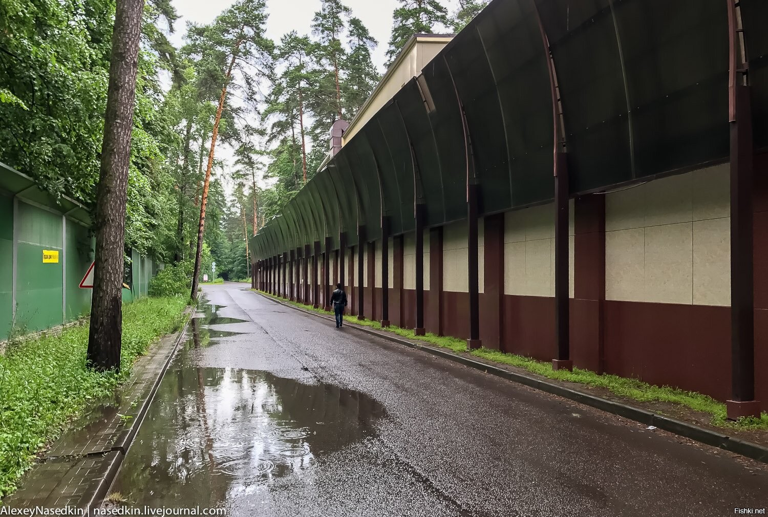 Заборы на рублевке фото