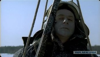 Впечатляющий запас воздушных шариков у торговца