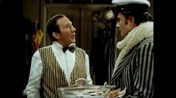 Двенадцать стульев.
Савелий Крамаров.
1971 - одноглазый председатель шахматной секции в Васюках.
1976 - Виктор Михайлович Полесов, слесарь-интеллигент.