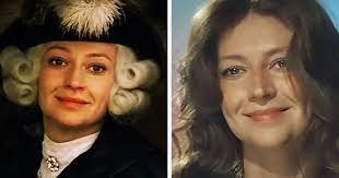 Ну и как можно забыть Валентину Кособуцкую!? Прекраснейшая роль в фильме "Труффальдино из Бергамо"