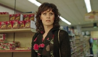 Джаред Лето - «Даласский клуб покупателей»,
Киллиан Мёрфи - «Завтрак на Плутоне»,
Джонни Депп - «Эд Вуд»,
Уиллем Дефо - «Святые из Бундока»,
Джордж Клуни - «Урожай»