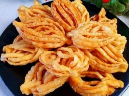 Пойду, схожу в лес за хворостом.