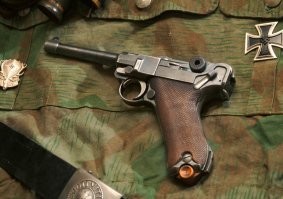 Но некоторые эти вещи завораживают, как красивые женщины или породистые скакуны...