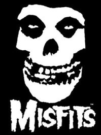 Собака фанатка Misfits:))