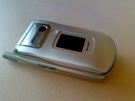 У меня вот такой был. Хороший, качественный телефон.