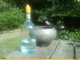 Выход есть в любой ситуации. Смотря по ситуации.