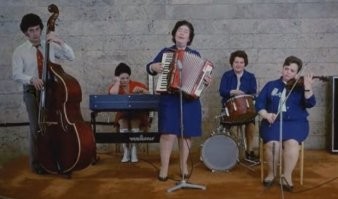 И - искусство...