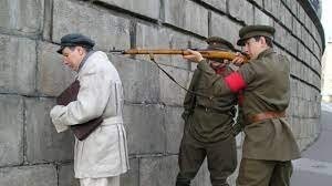 Иноагент? Слово то какое. Нахрена выдумывать термины? ВРАГ НАРОДА и точка. Их не пускать, а приглашать надобно и ...