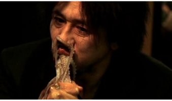 10 фильмов, в которых актёрам пришлось делать ужасные вещи 