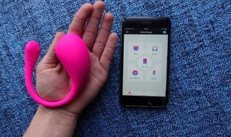 Давайте наших девчонок спросим...