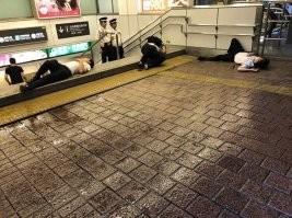А в Японии по сколько часов работают в неделю добровольно принудительно?
Или "это другое, понимать надо" ?))))