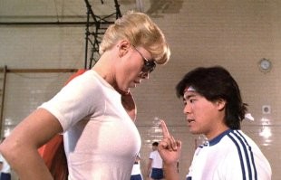 Не ищите здесь смысл. Здесь в основном маразм