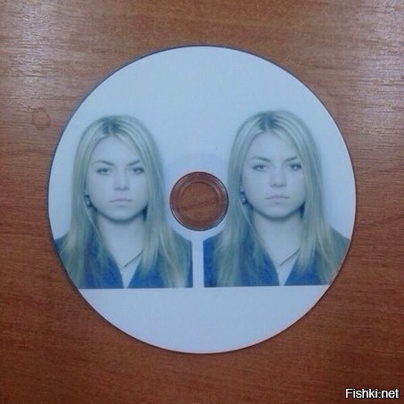 Два фото на диске.
