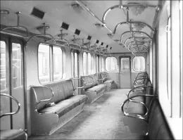 Прально! Не рифленые только по Филевской ходили! Я застал еще на постоянке! Диваны там шикарные были! Мечта пятой точки!