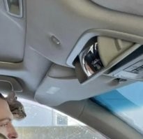 Хм... Это убирающееся панорамное зеркало заднего вида?