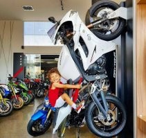 Росси, детство.