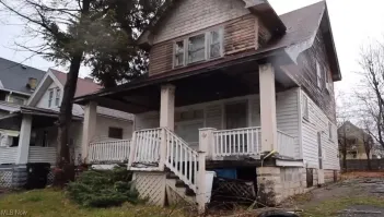 Ну зачастую это руины