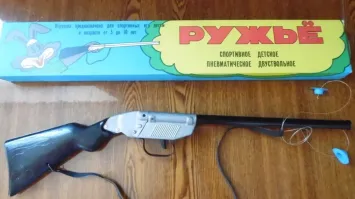 Цилиндрики из сырой картошки вместо пробочек на леске и ребенок превращается в настоящего Зверобоя!