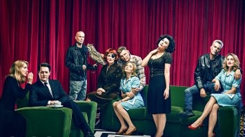 Тупой и еще тупее 2, Джей и Молчаливый Боб. Перезагрузка. Твин пикс. 3 сезон.