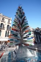 И шо, никто до сих пор камень не кинул?