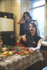 Завтрак? 
Или это для кетчупа? )