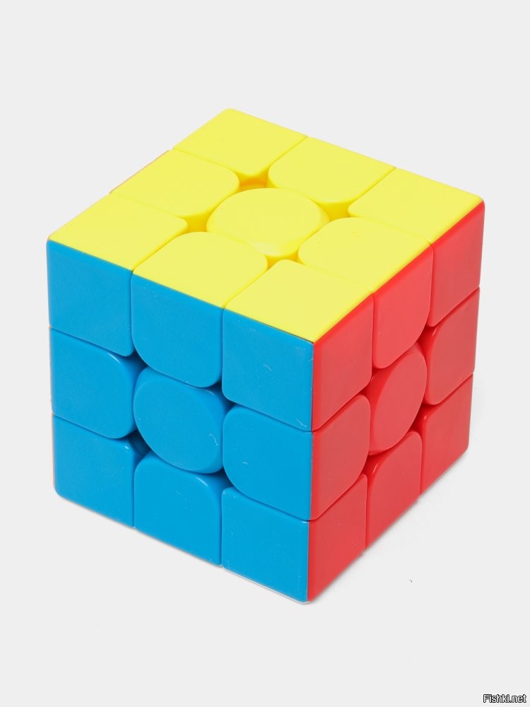 Этот кубик хорошо крутится, и у него все углы скругленны (2). А вы возьмите такой (1) у которого углы есть. С такой скоростью не покрутишь.