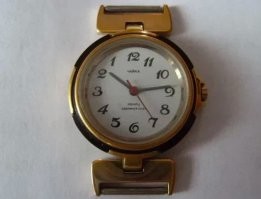 Часы с обратным ходом, ничего нового, они еще при СССР выпускались