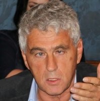 Вот, Гозман не парится
