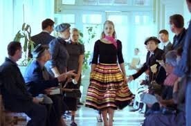 Ага. Помню как дружинники с милицией отлавливали волосатых и ярко одетых..