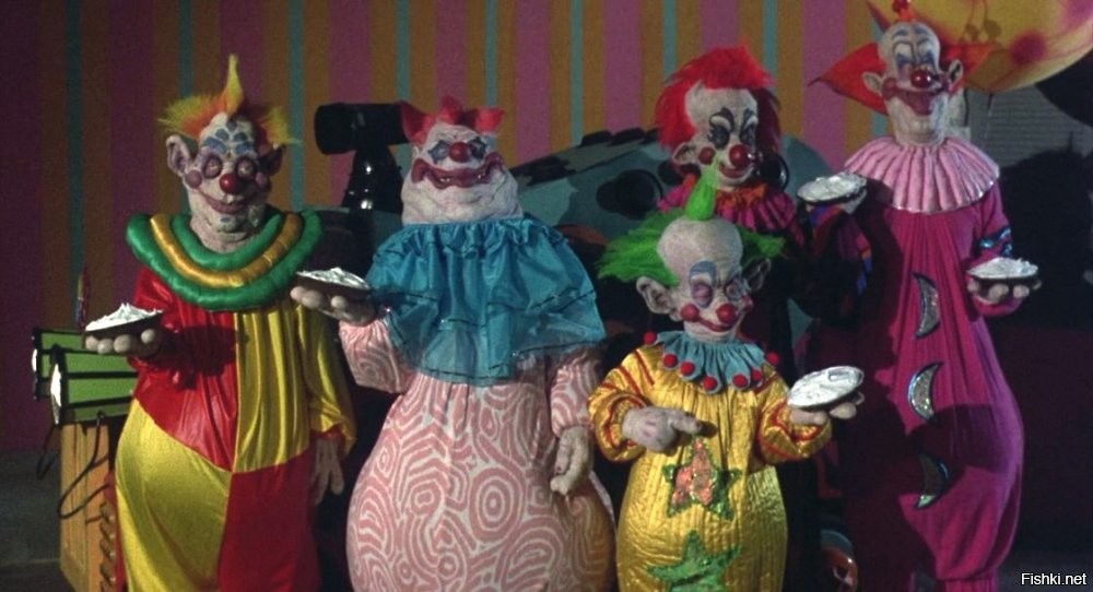 Этих ребят тоже можно добавить. 
"Клоуны-убийцы из космоса" (1988)