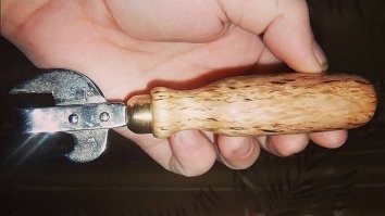 …Поколение «суперменов». Видимо думал, что БАНКомат это такая большая  пивная БАНКа. После экзекуции следует ожидать ремейк второго сезона, в котором мозг промодернизирует своё развитие и таким дедушкиным изделием (в лучшем случае)