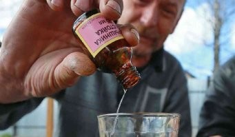 ,в компании с Леонидом Шаровским