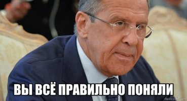 "В Россию мне нельзя, хотя я не знаю, почему, ведь я русский." 
А какого же хера ты, "русский", во время военного конфликта с Украиной, украинский гимн публично исполняешь?