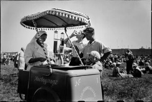 Колба для сиропа с делениями.