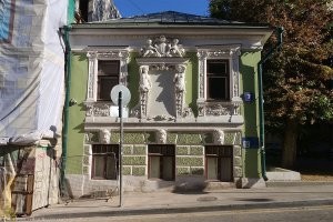 Дом купца Сысоева? Вторая половина XIX века. К слову. На прекрасен, спору нет!