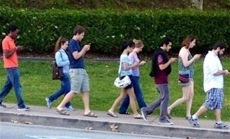 Нам и вируса не нужно - всё уже есть , успешно становимся тупым стадом зомбей!
