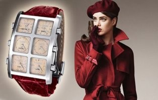 Посмотрите на эти часы. Сразу два механизма. Но зачем?