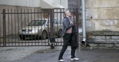 Не я первый это подметил, но повторю: им бы лучше с этим "зомби-вирусом" бороться.