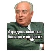 На Екатеринбург обрушился рекордный снегопад и замглавы города посоветовал жителям передвигаться на сноубордах