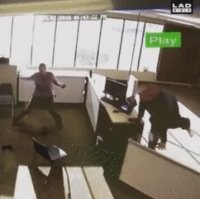 3. Грабитель года. ))